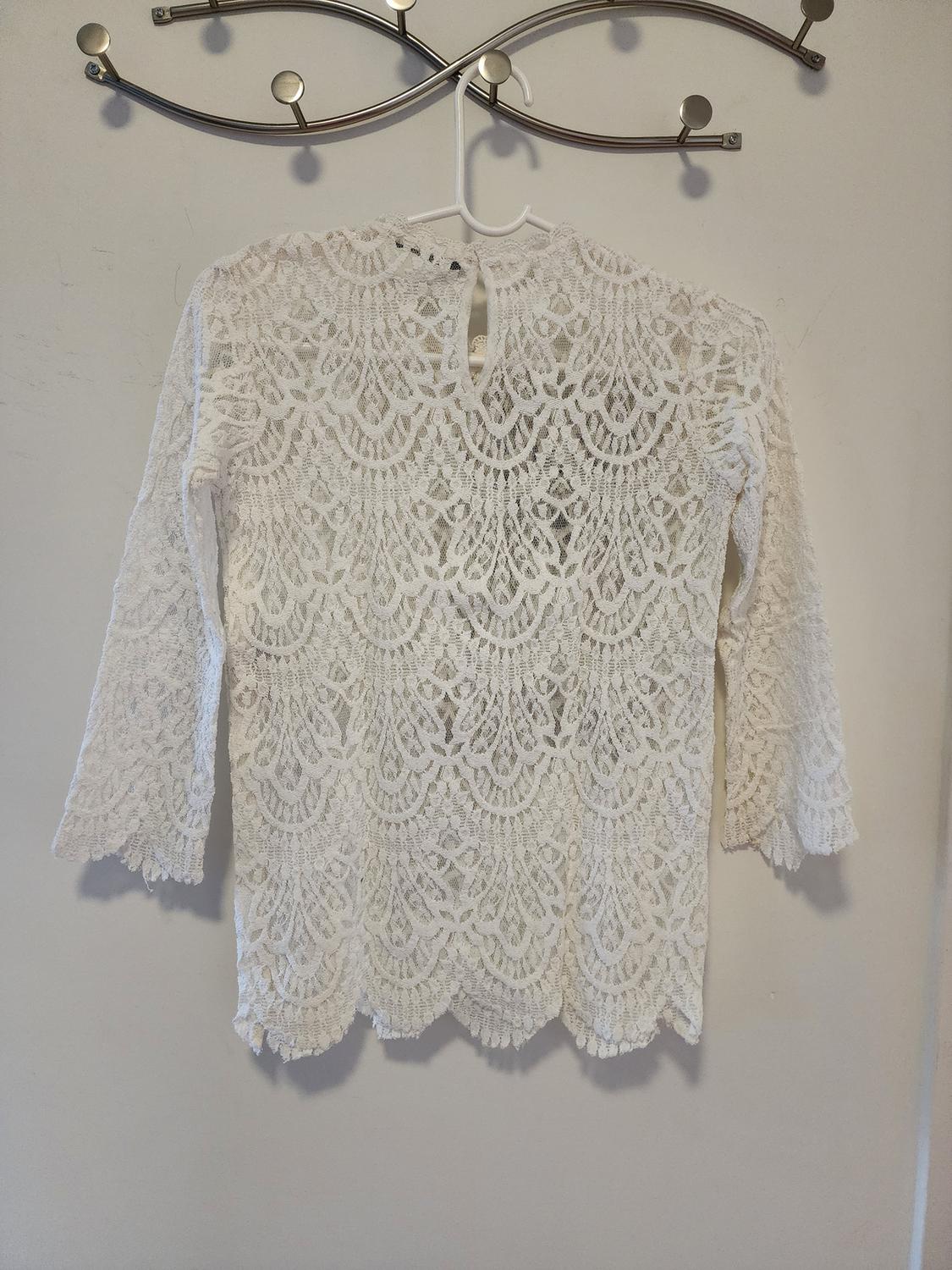 LACE TOP - Image 2