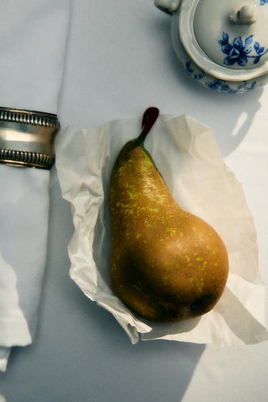 CAPTIVATINGLY PARIS EDP 30ML / 1.01 oz -  by Zara - Image 1