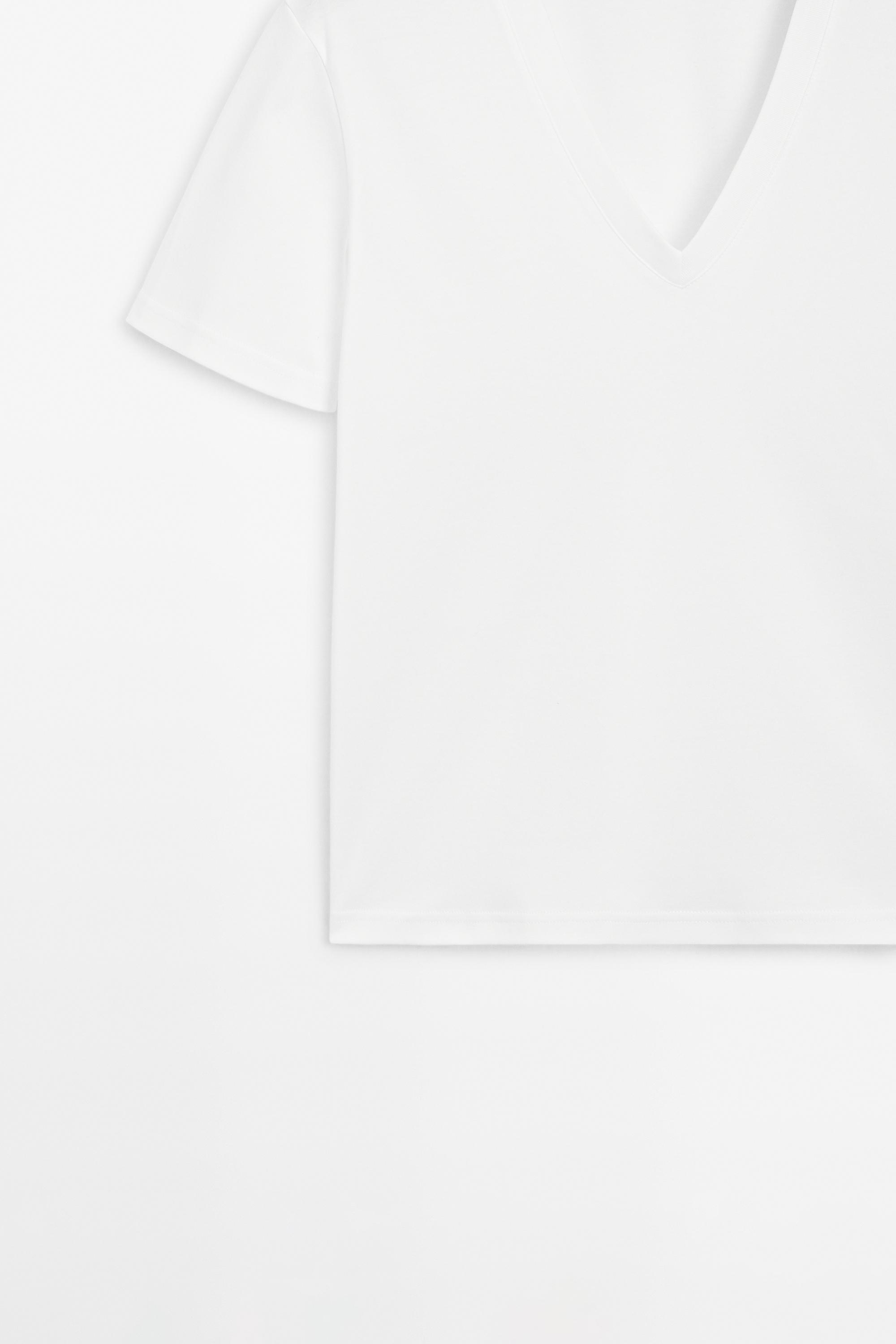 100% cotton interlock V-neck T-shirt