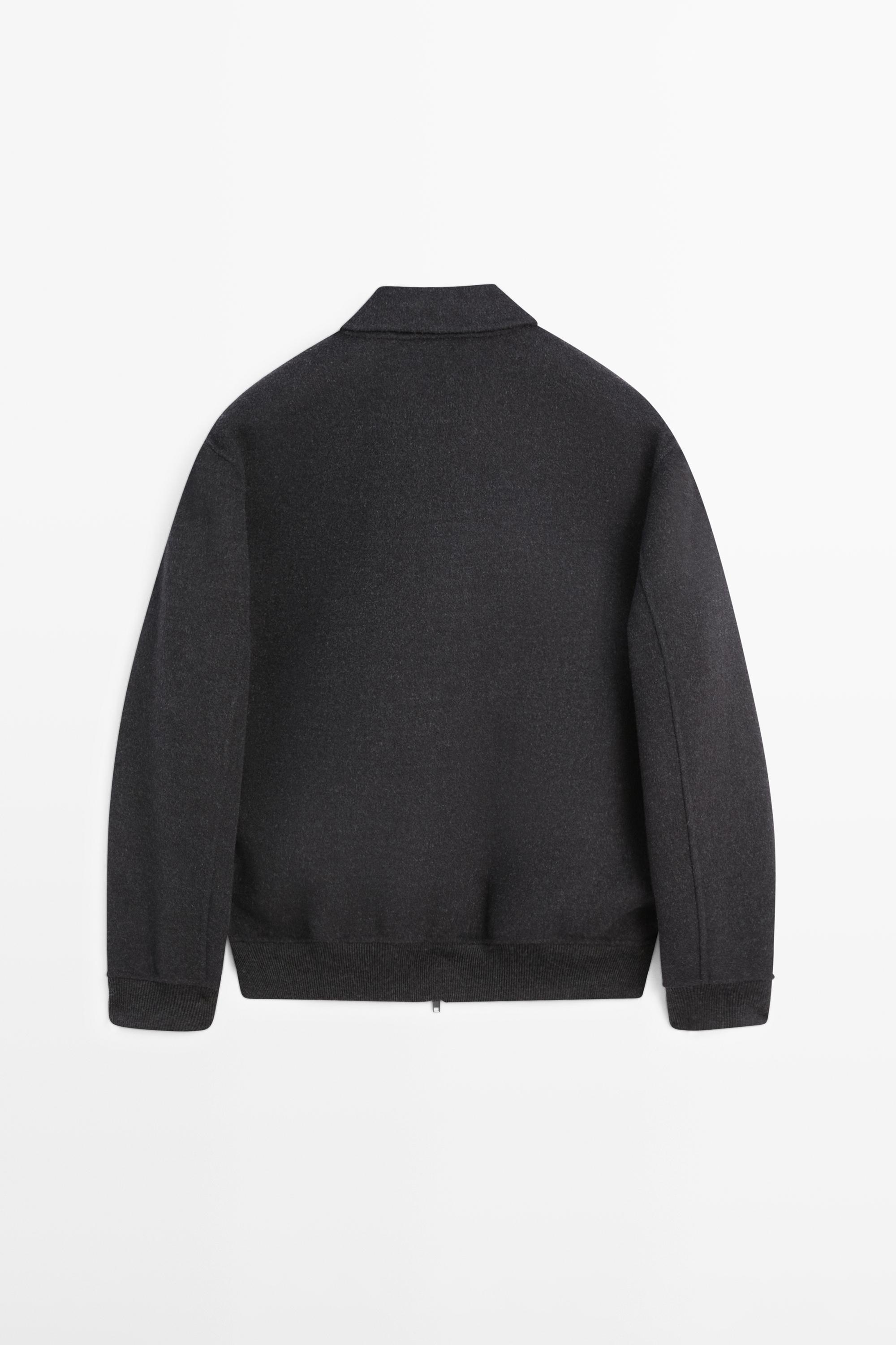 Wool blend jacket with pockets