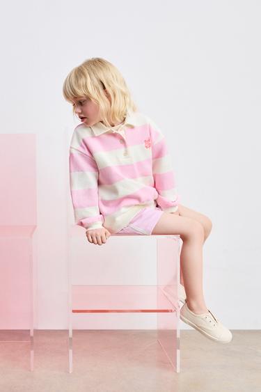 BLUZË HOODIE POLO ME VIJA ME QËNDISJE - Rozë e mesme nga Zara