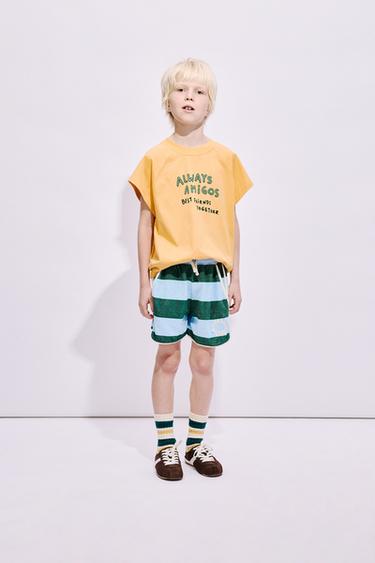 SHORT EFFET ÉPONGE À RAYURES - Bleu clair de Zara