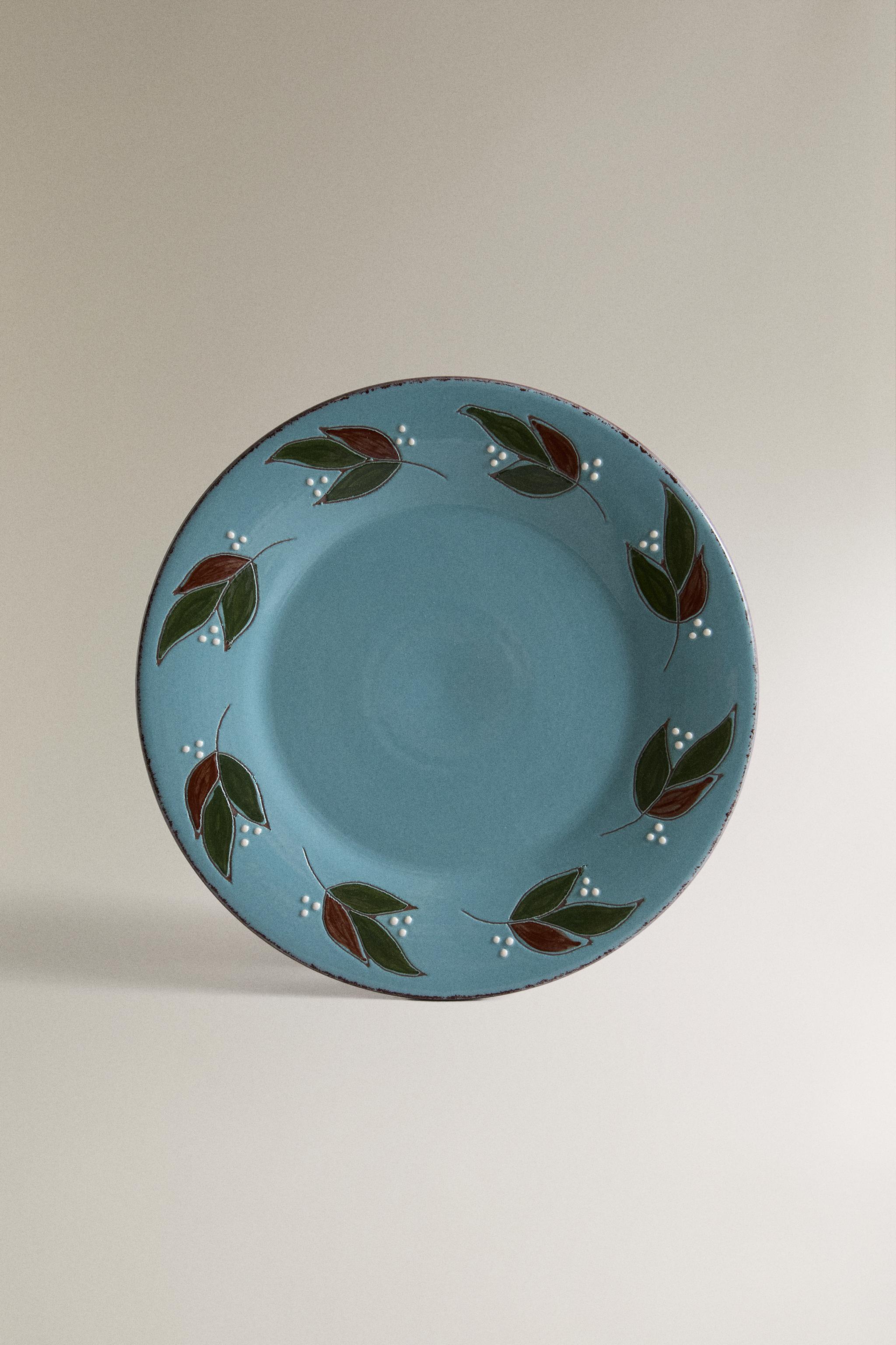 LEAF EARTHENWARE DINNER PLATE