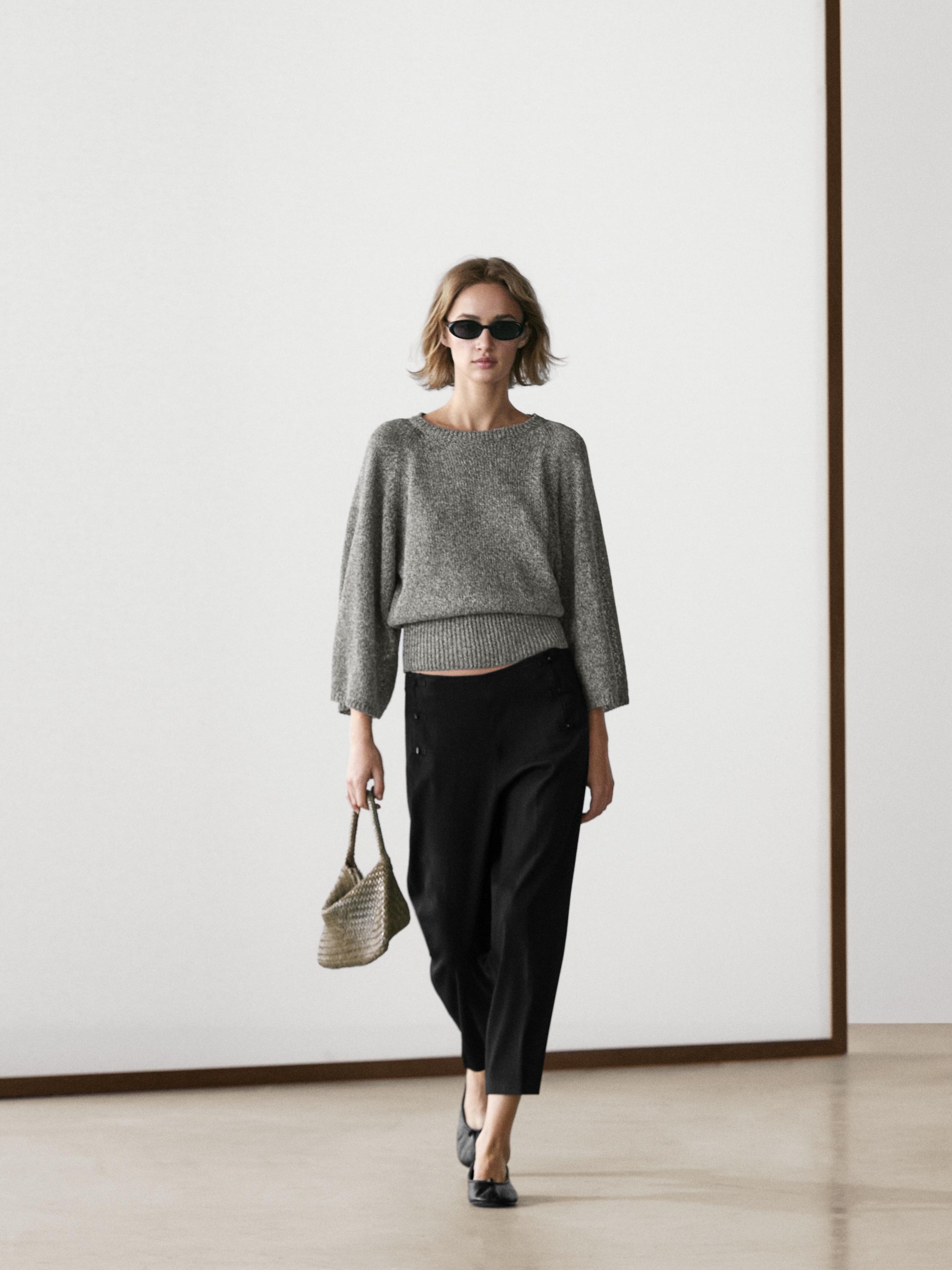Capris with button details