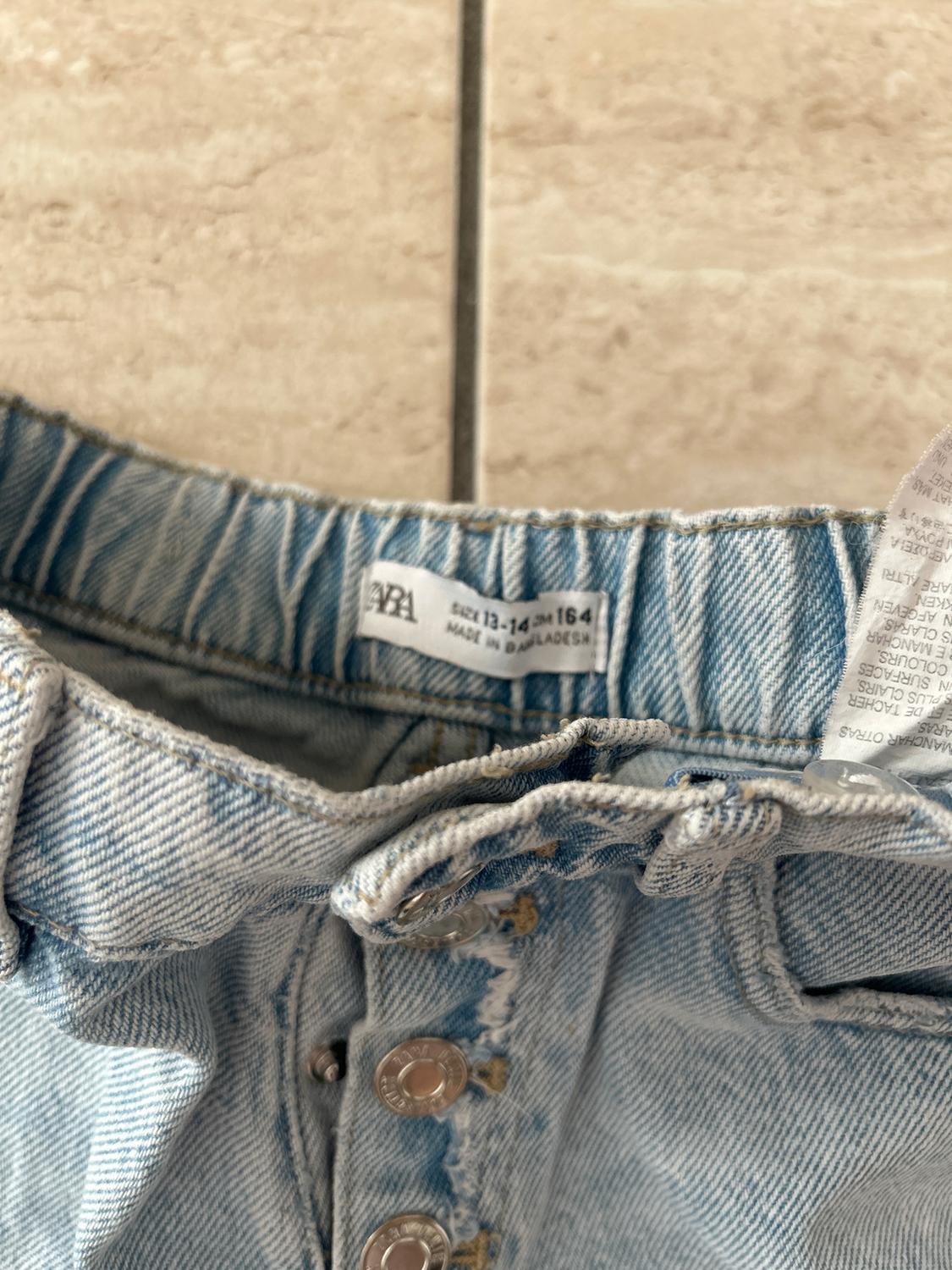FRAYED DENIM BERMUDA SHORTS - Image 2