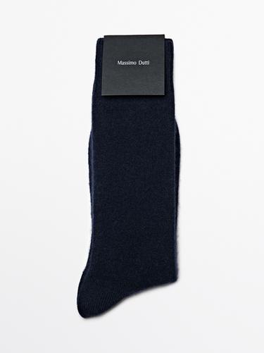 Calcetines punto mezcla cashmere - Marino de Zara - Imagen 0