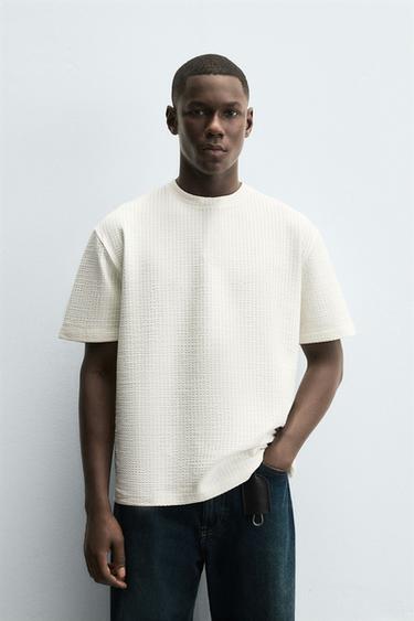 COMFORT SEERSUCKER T-SHIRT - Ecru by Zara