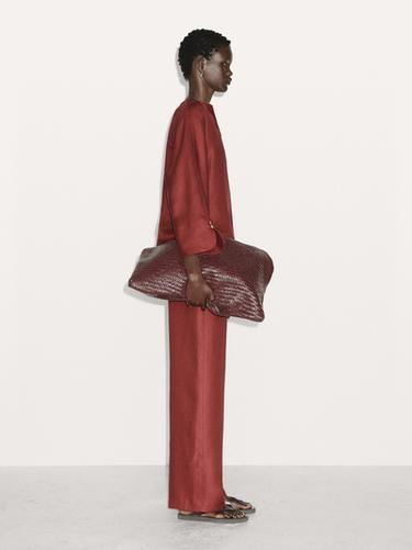 Pantalón fluido 100% lino - Rojo oscuro de Zara