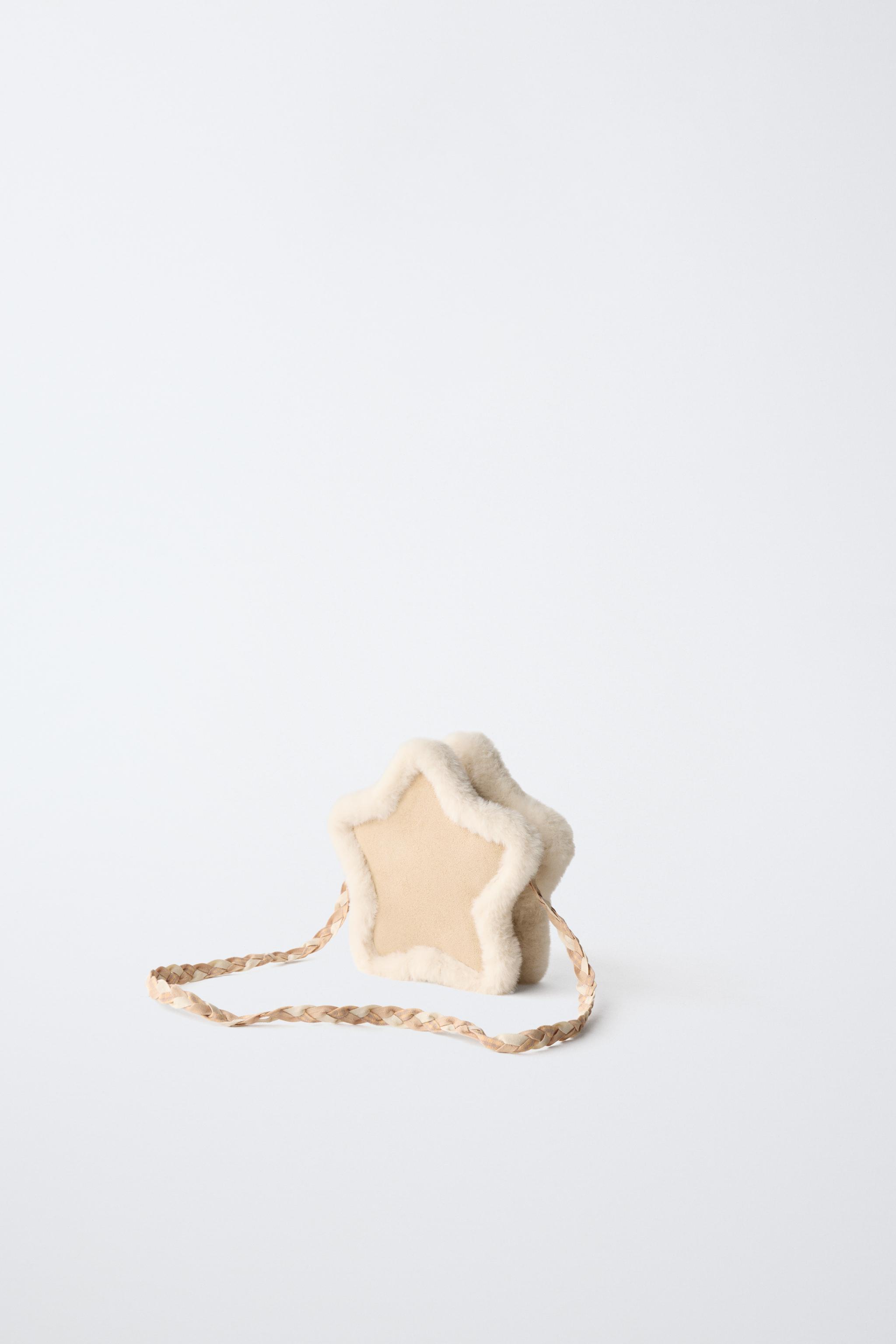SAC BANDOULIÈRE ÉTOILE DÉTAIL EFFET FOURRURE