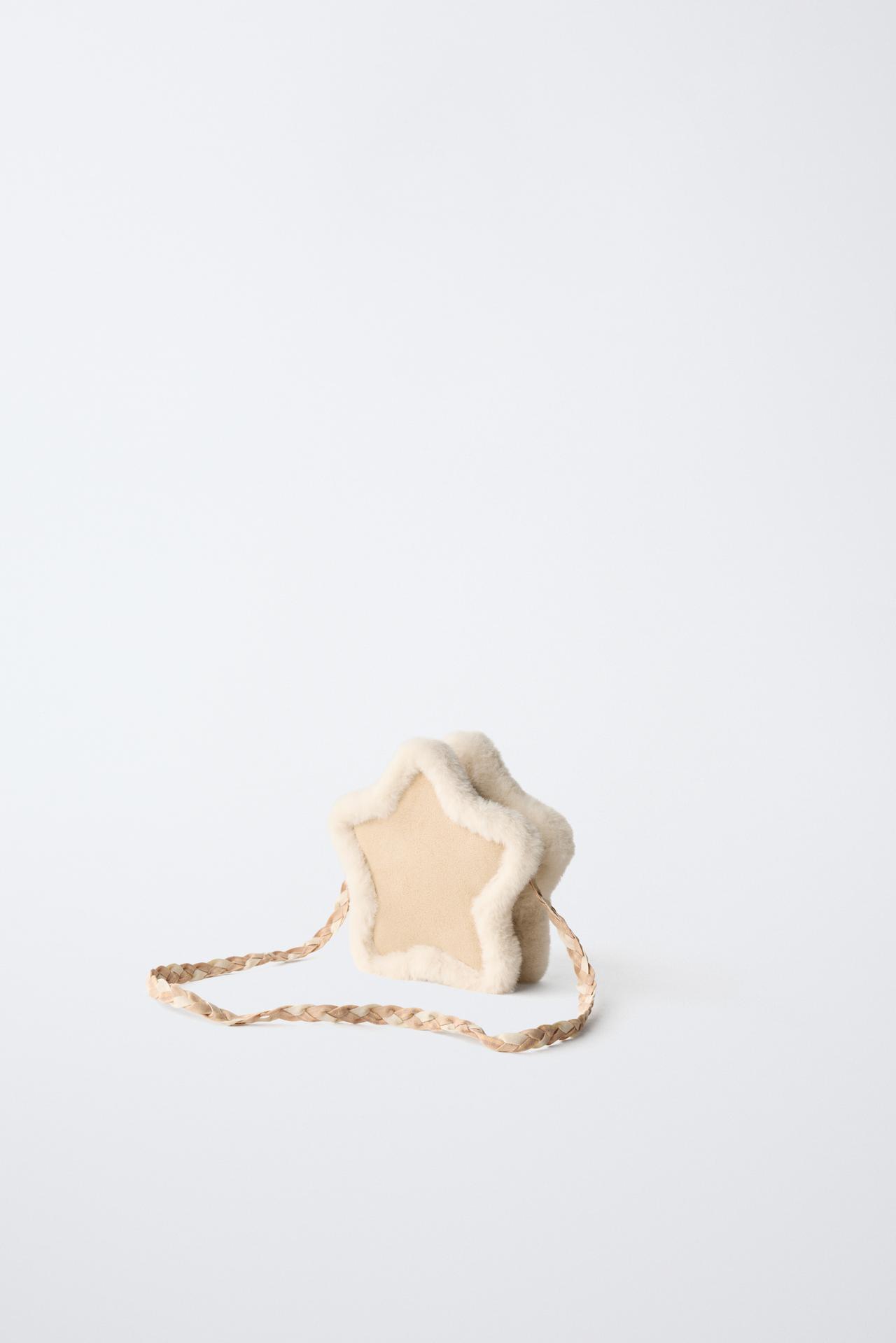 STAR CROSSBODY BAG WITH FAUX FUR DETAIL — Sandy Brown