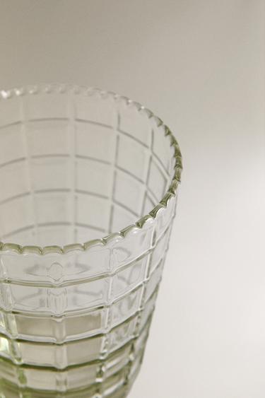 RAISED DESIGN GLASS TUMBLER - Light green by Zara - Image 2