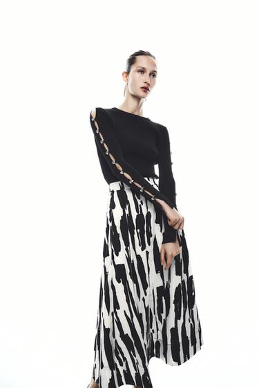 FALDA MIDI ESTAMPADA ZW COLLECTION - Blanco / Negro de Zara