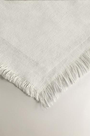 DECORATIVE LINEN BLANKET - Ecru by Zara - Image 1