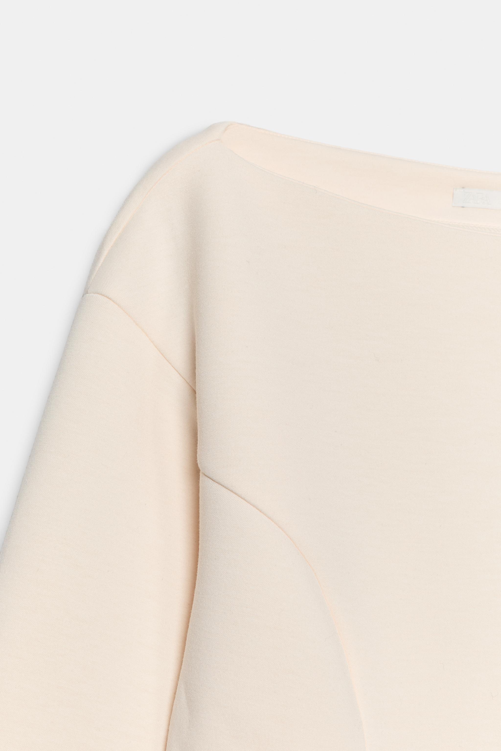 SWEAT TECHNIQUE VOLUME