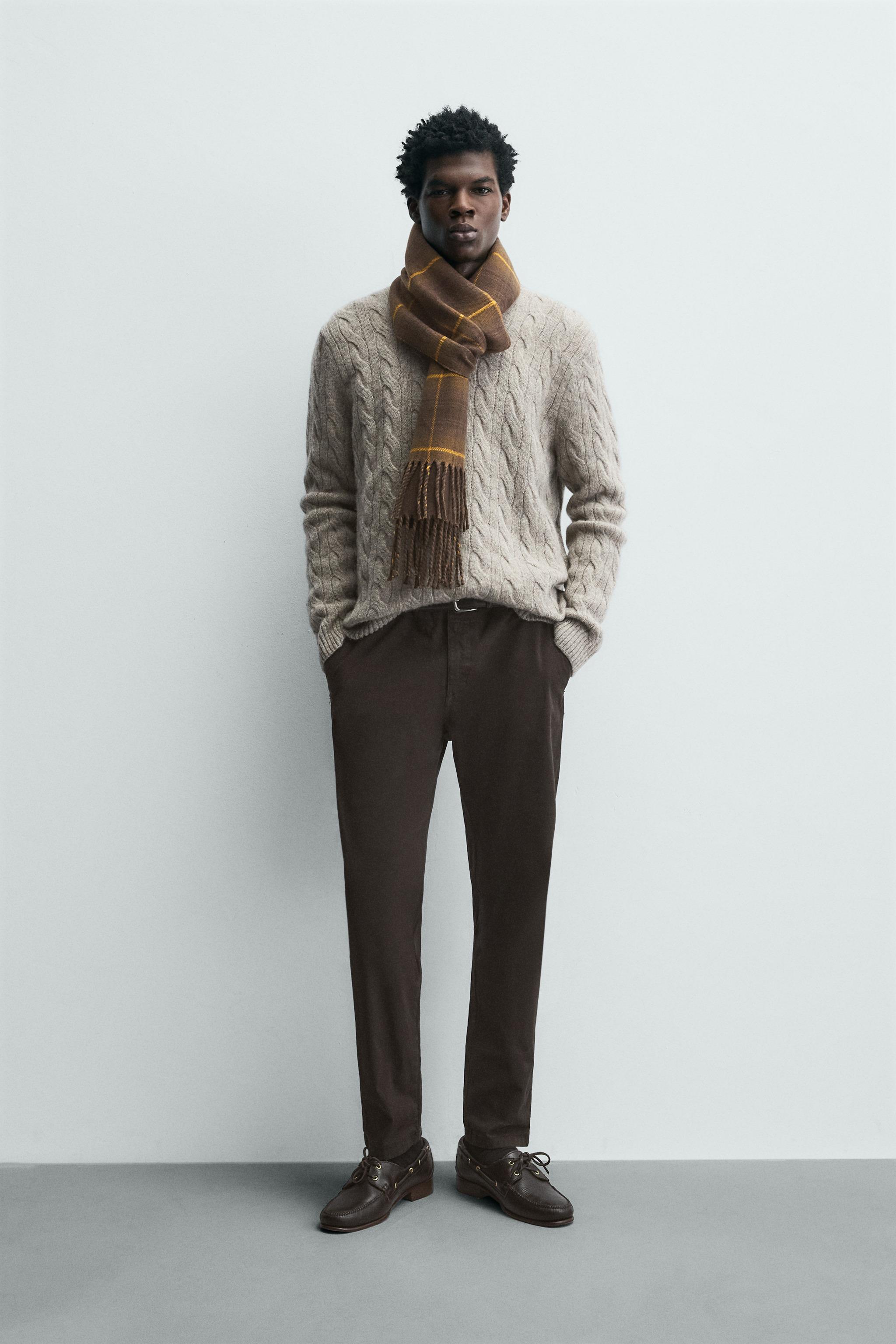SKINNY FIT CHINO PANTS