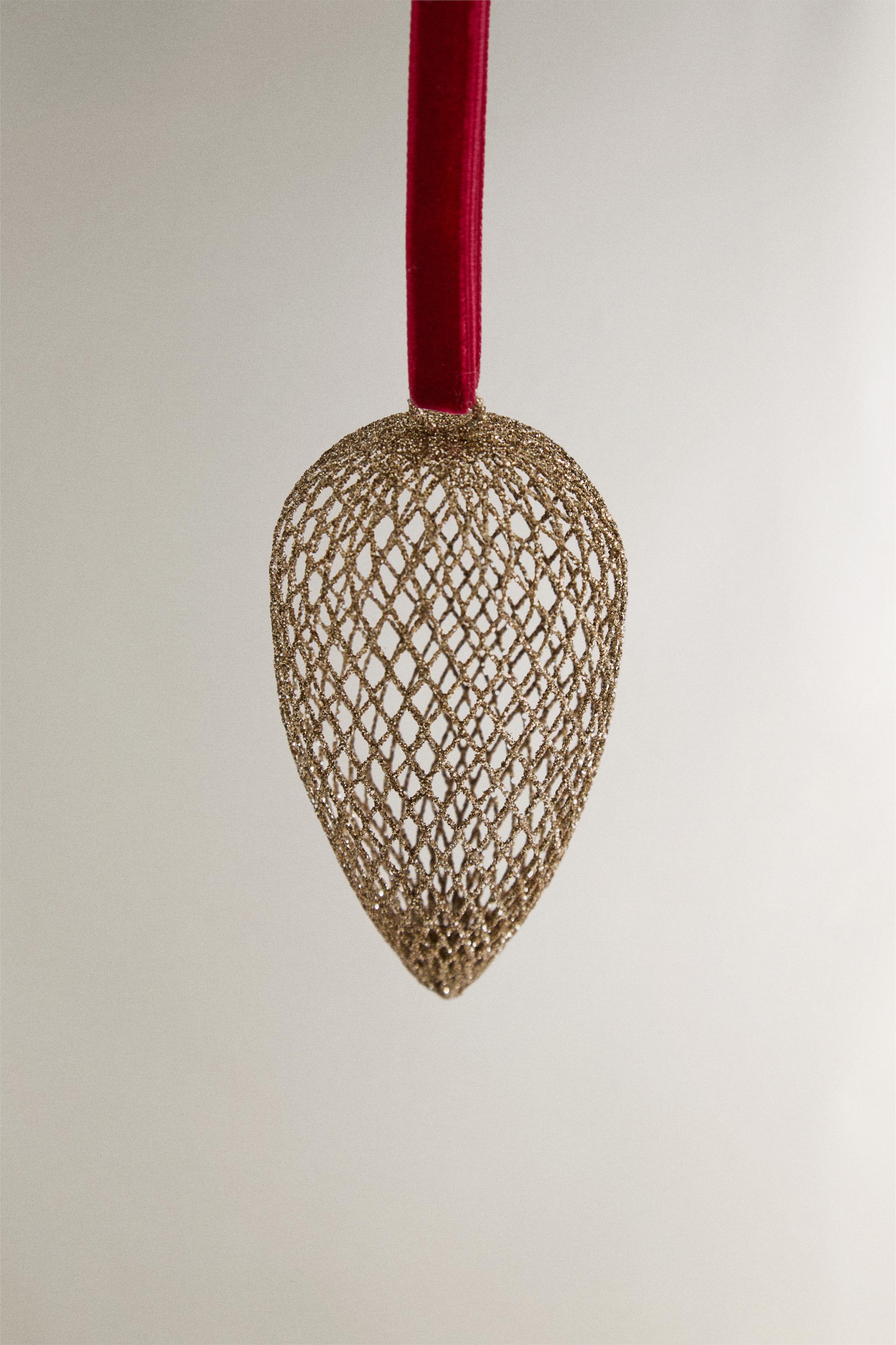 LONG MESH CHRISTMAS TREE ORNAMENT