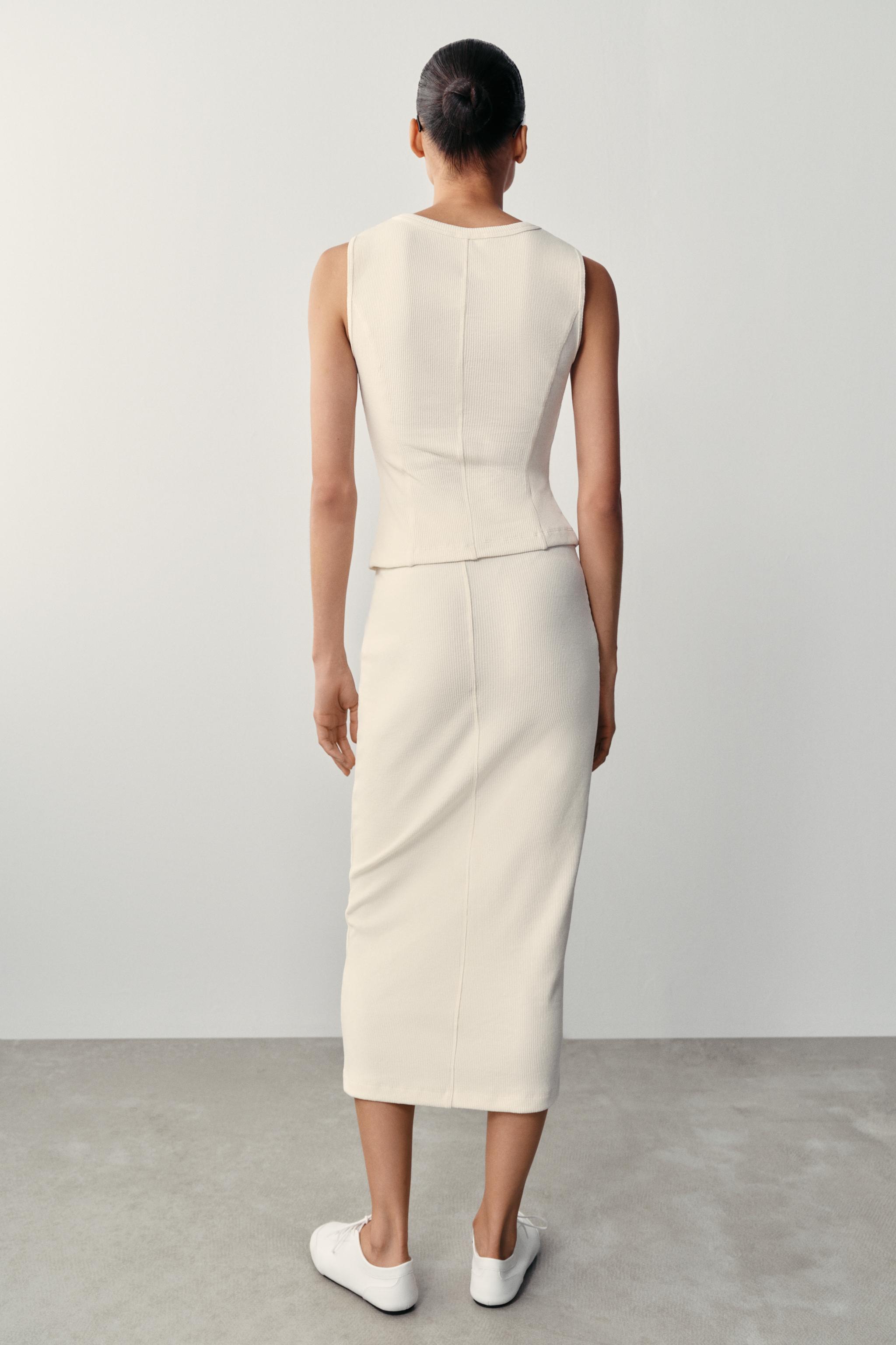 RIBBED BUTTON-UP VEST