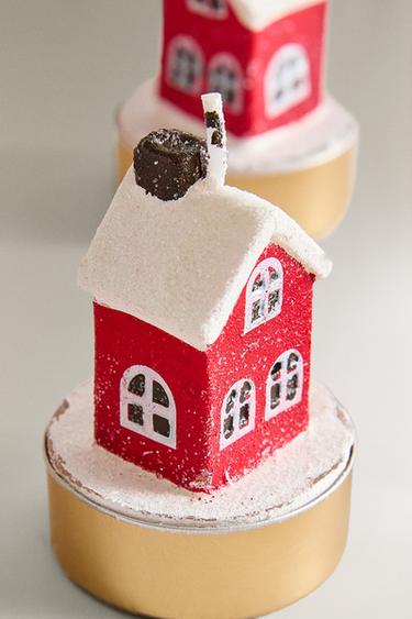 PACK OF MINI CHRISTMAS HOUSE CANDLES (PACK OF 6) - Red by Zara - Image 2