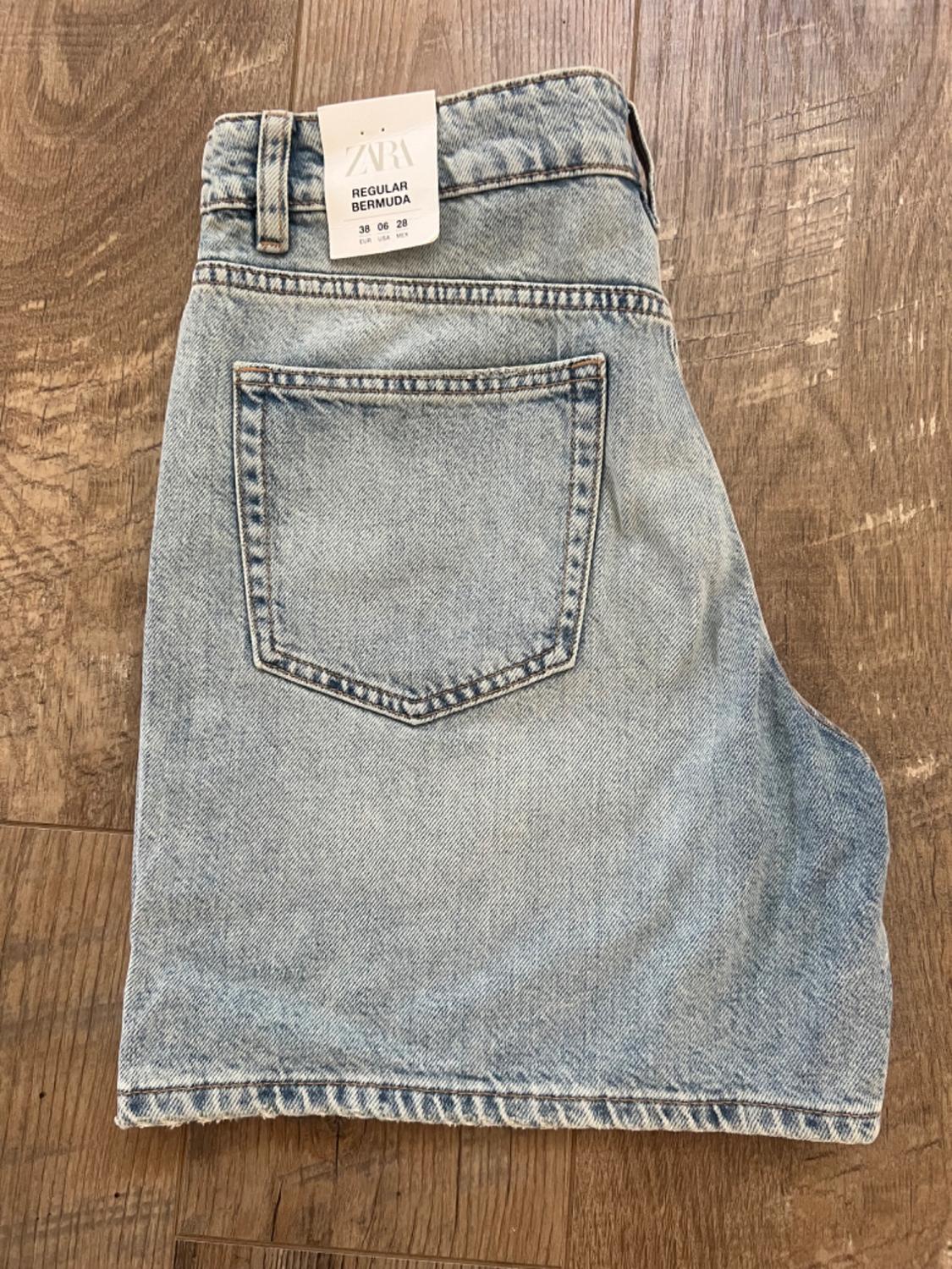 TRF MID-RISE DENIM SHORTS - Image 5