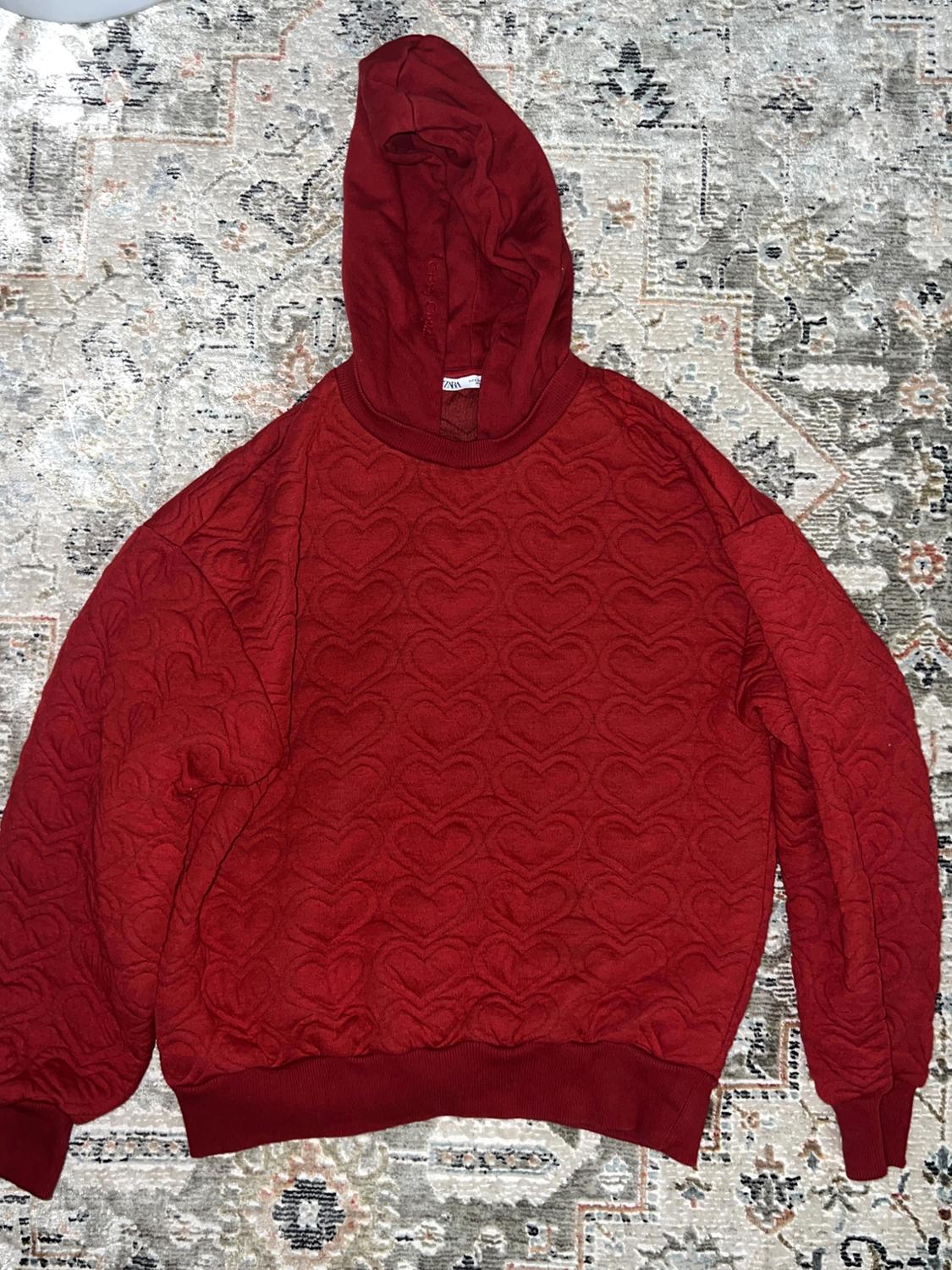 QUILTED HEART SWEATSHIRT