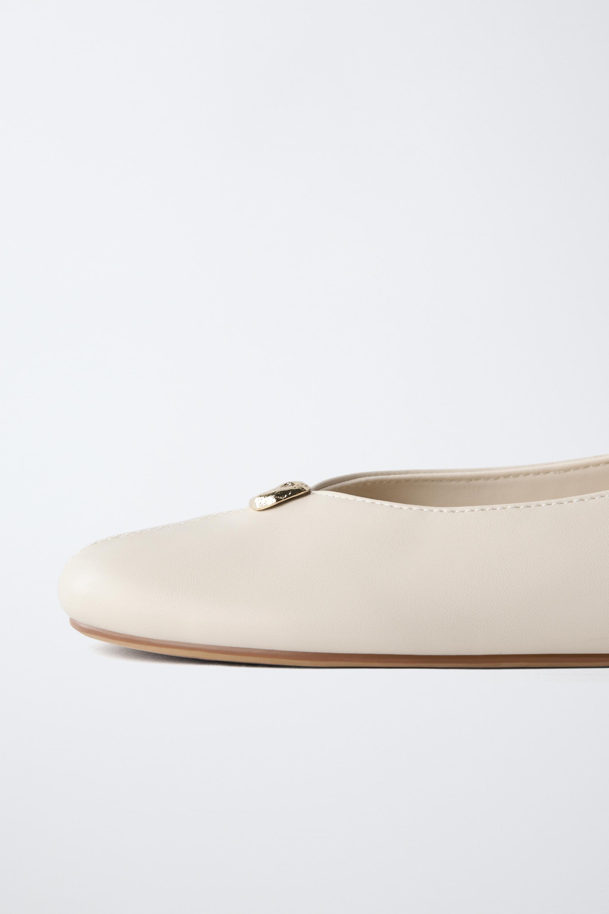 Обувь Zara BALLET FLATS WITH METALLIC DETAIL — фото 6