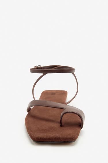 LIMITED EDITION FLAT SPLIT SUEDE SANDALS - Brown by Zara