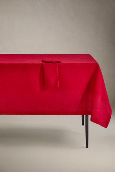 CHRISTMAS COTTON JACQUARD TABLECLOTH WITH BRANCHES - Red by Zara