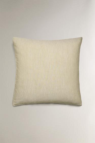 KIDS' STRIPED MUSLIN PILLOWCASE - Green by Zara - Image 1