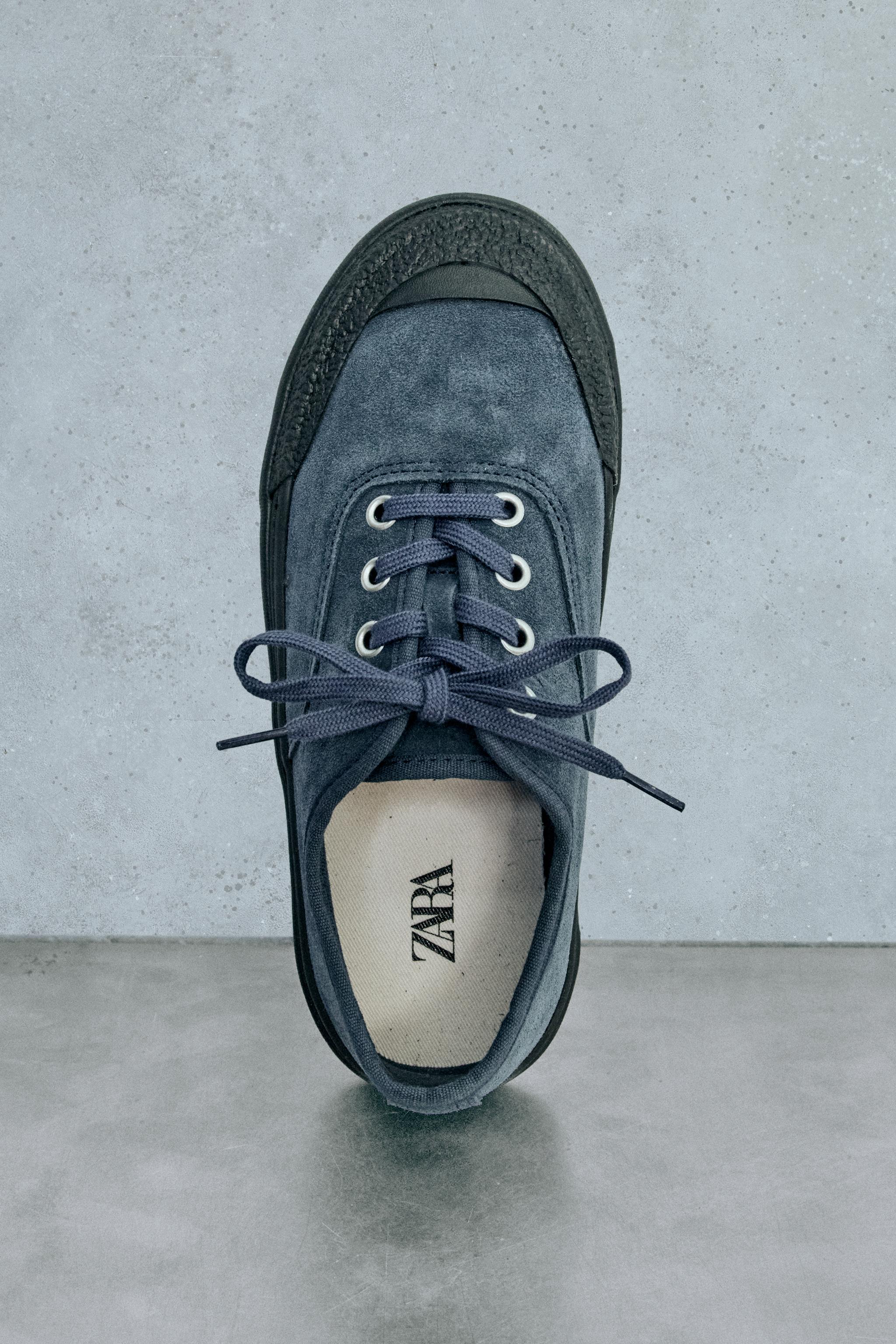 LEATHER SNEAKERS