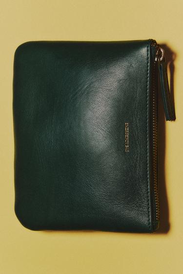 "EMERGENCY BAG" LEATHER WASH BAG - Green by Zara