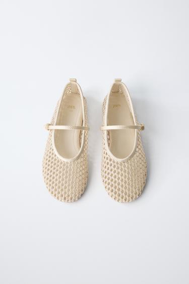 BALLERINA AUS NETZSTOFF - Gebrochenes Weiß von Zara