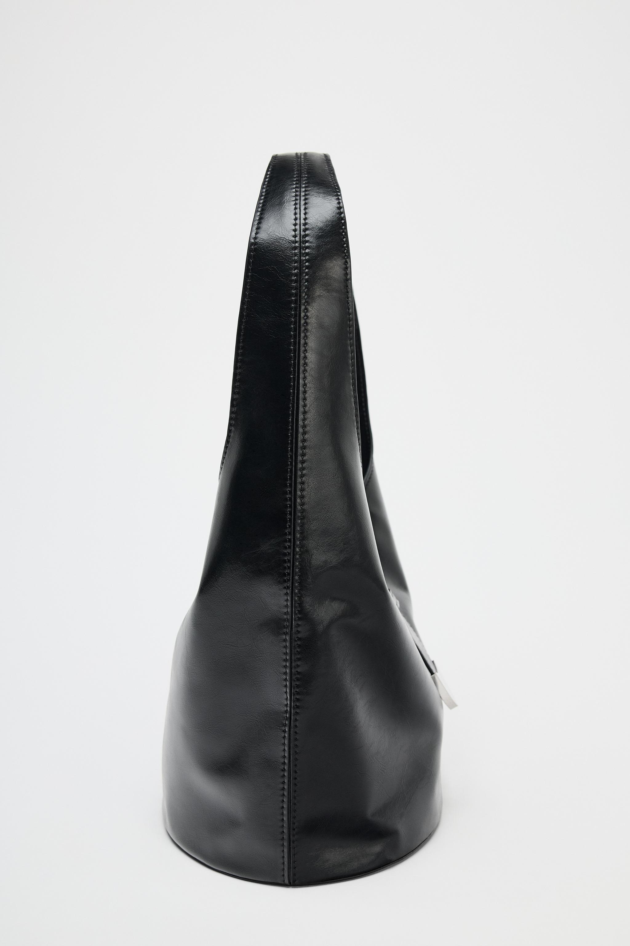 バックルロックバケットバッグ - ブラック | ZARA Japan / 日本
