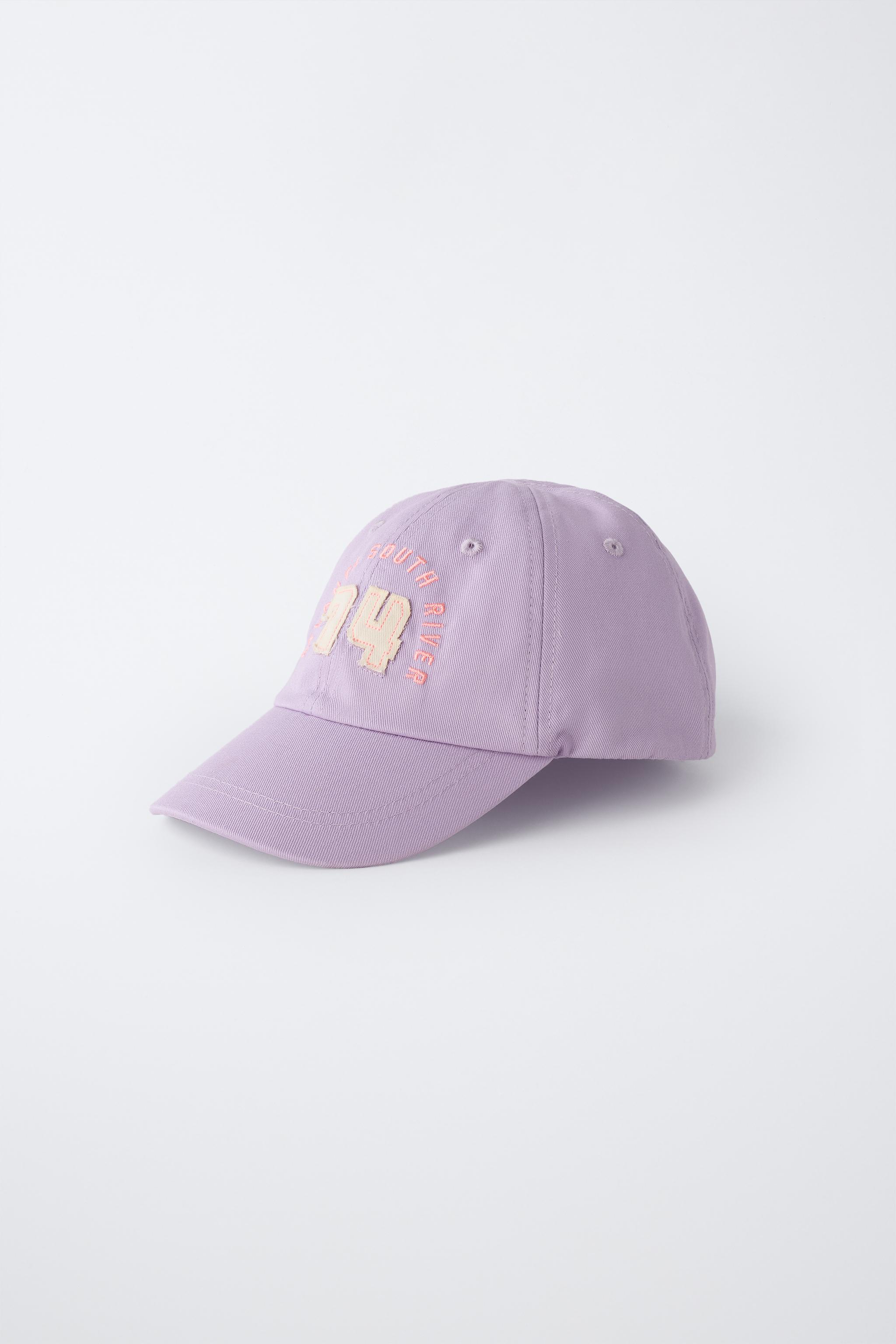 VARSITY EMBROIDERED CAP — Light lilac