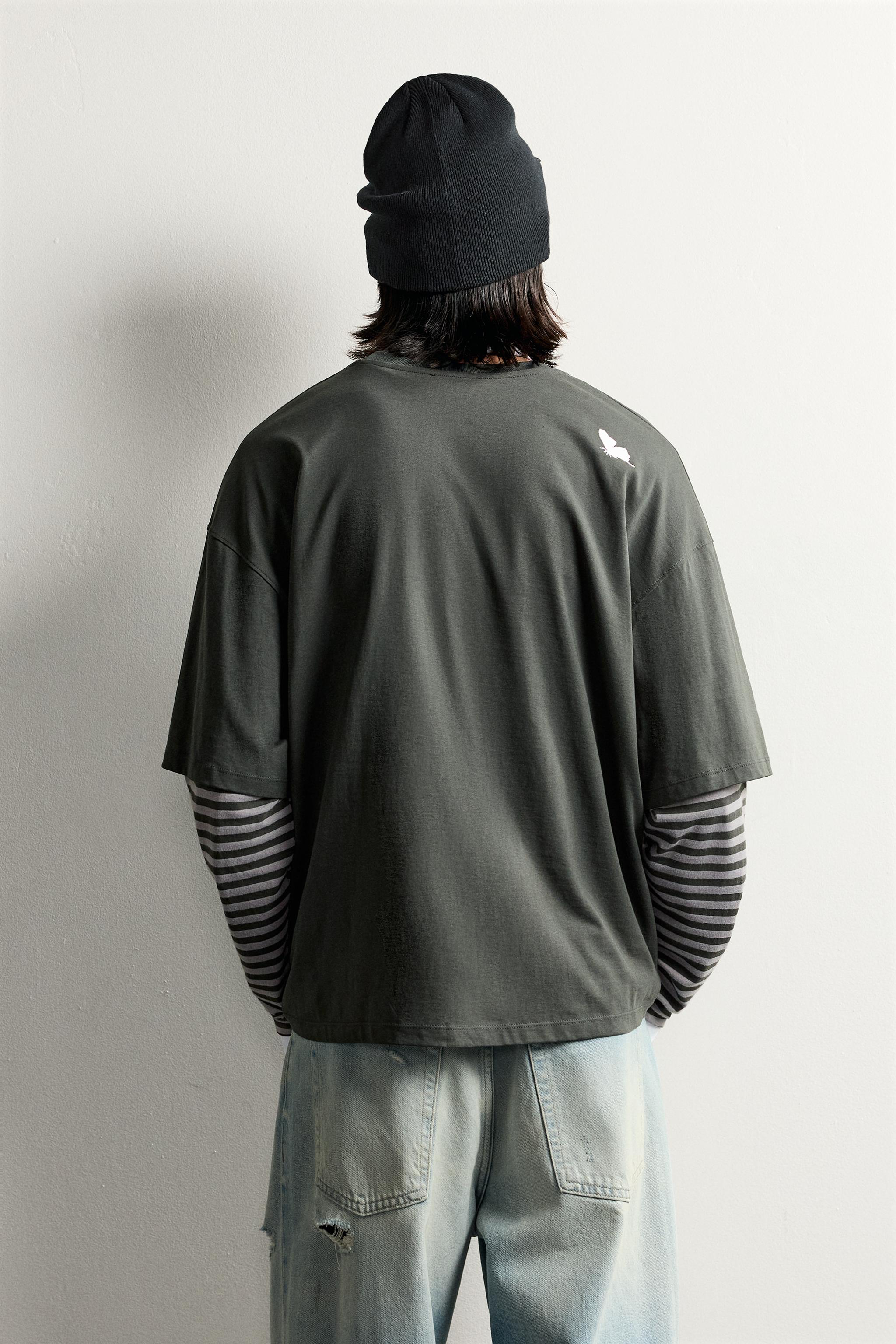 EDWARD SCISSORHANDS STRIPED SLEEVE T-SHIRT