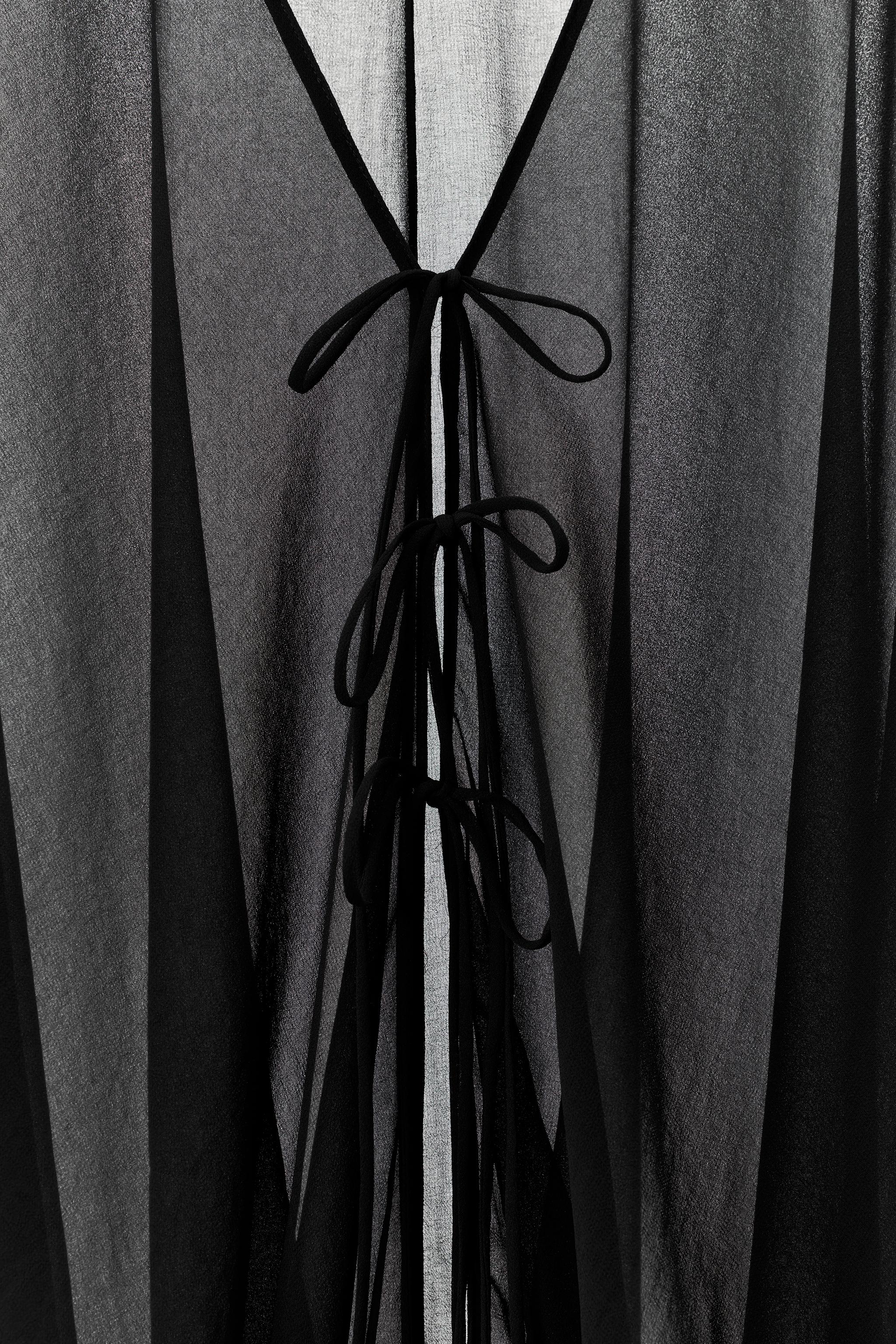 GEORGETTE PUFF SLEEVE TOP LIMITED EDITION