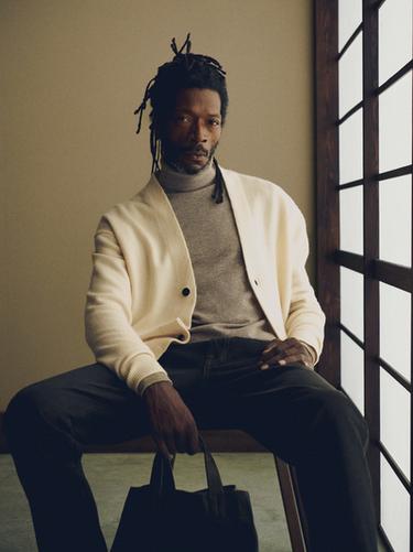 Zara Product image - Biscuit - Image 0