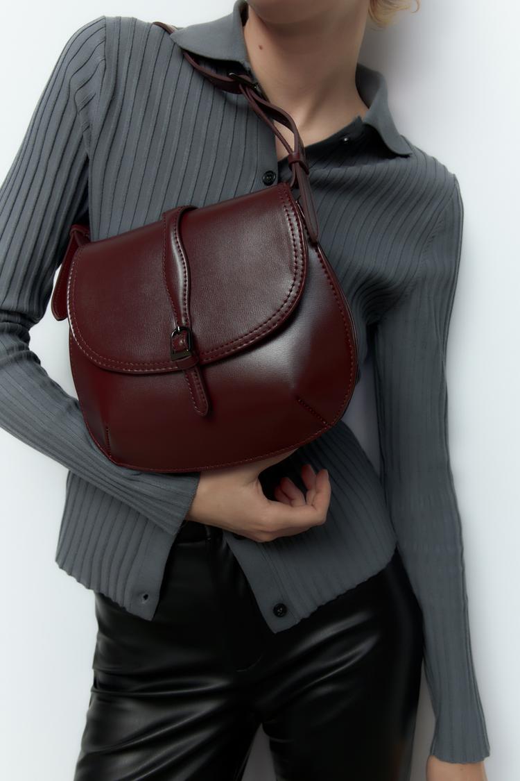 オーバルクロスボディバッグ バックル - ガーネット | ZARA Japan / 日本