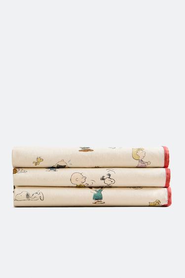 CHILDREN'S PEANUTS™ RESIN-COATED TABLECLOTH - Cream by Zara