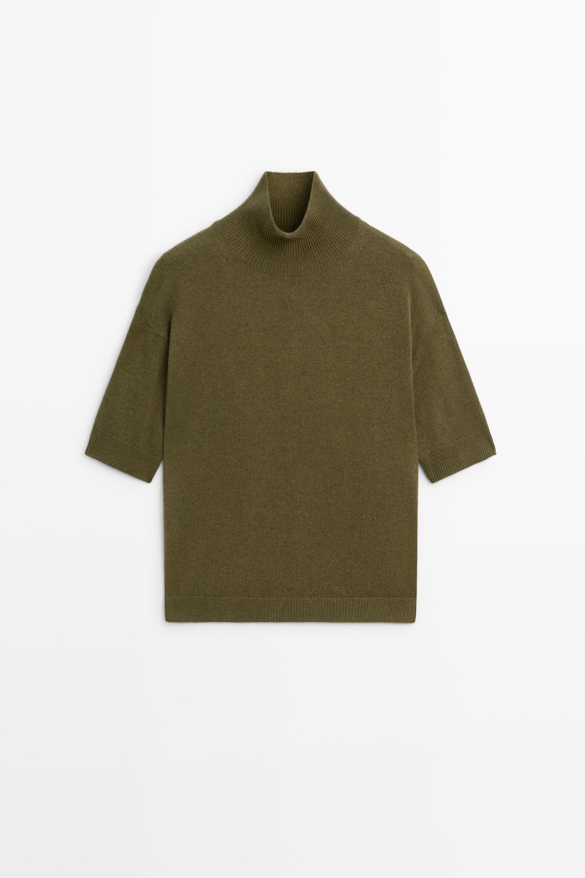 Wool knit sweater with mock turtleneck