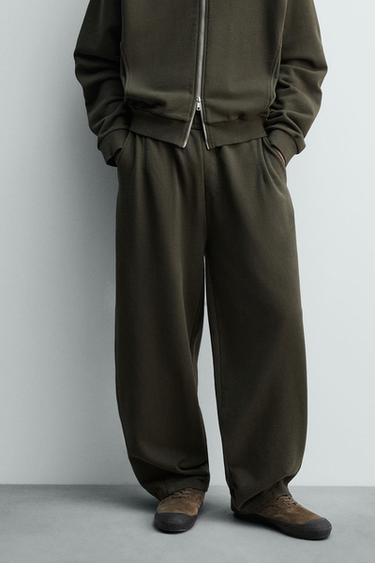 بنطلون JOGGER BALLOON FIT مغسول - كاكي الخاص بـ Zara