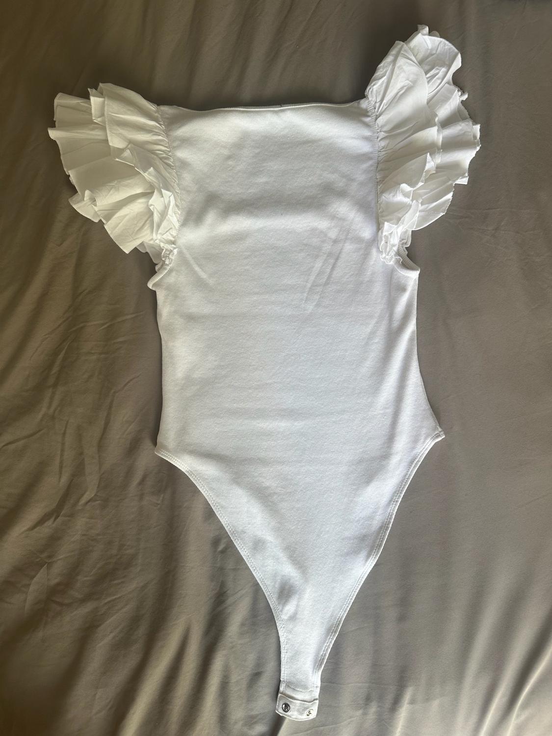 RIBBED BODYSUIT WITH RUFFLES - Image 2