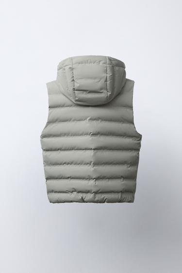 DOUDOUNE SANS MANCHES ULTRA-LÉGÈRE À CAPUCHE DÉPERLANTE - Beige de Zara - Image 2