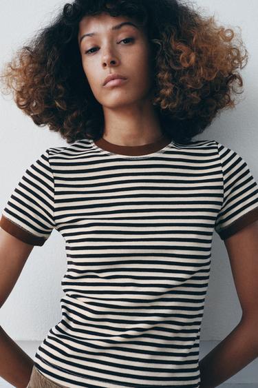 STRIPED SHORT SLEEVE T-SHIRT - striped by Zara