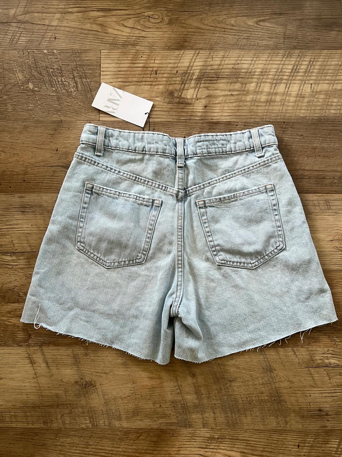 TRF HIGH-WAISTED MOM FIT DENIM SHORTS - Image 2