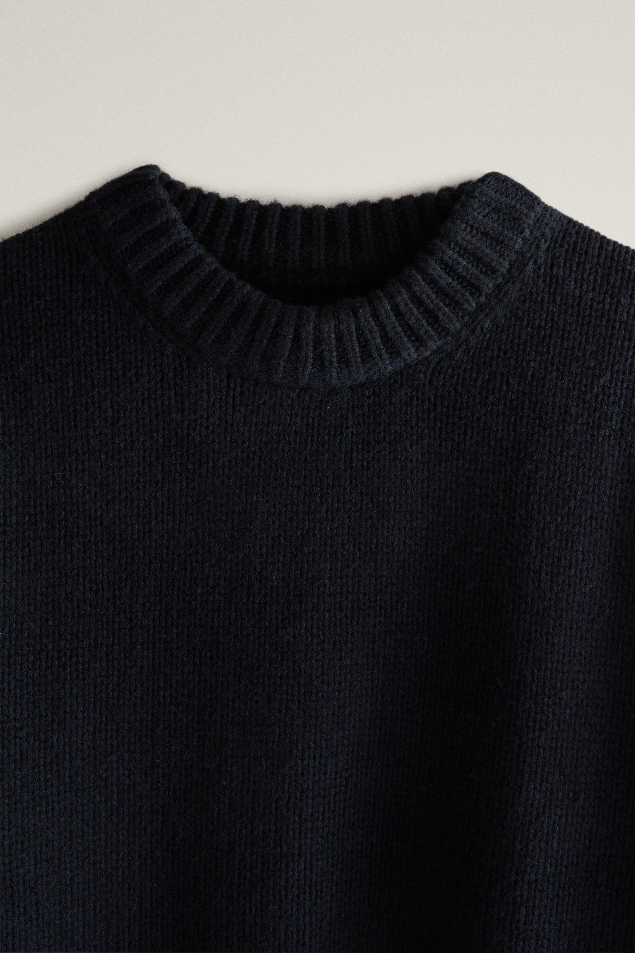 WOOL SWEATER WITH ROUND INFINITY SCARF