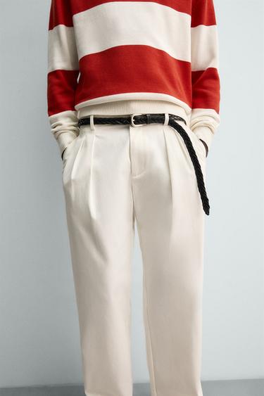 PANTALON CHINO À PLIS AARON LEVINE X ZARA - Blanc cassé de Zara - Image 4