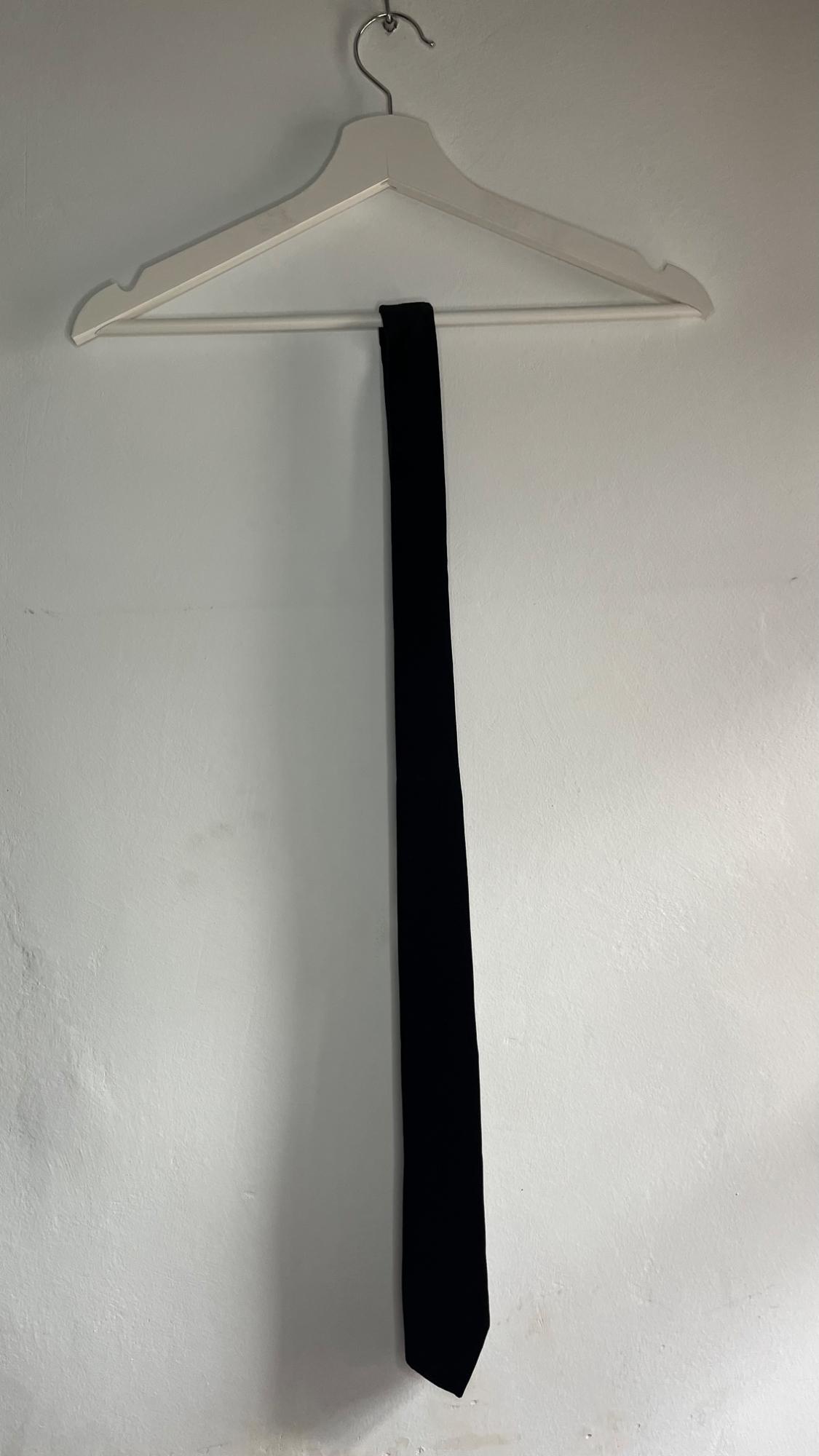 VELVET TIE - Image 3