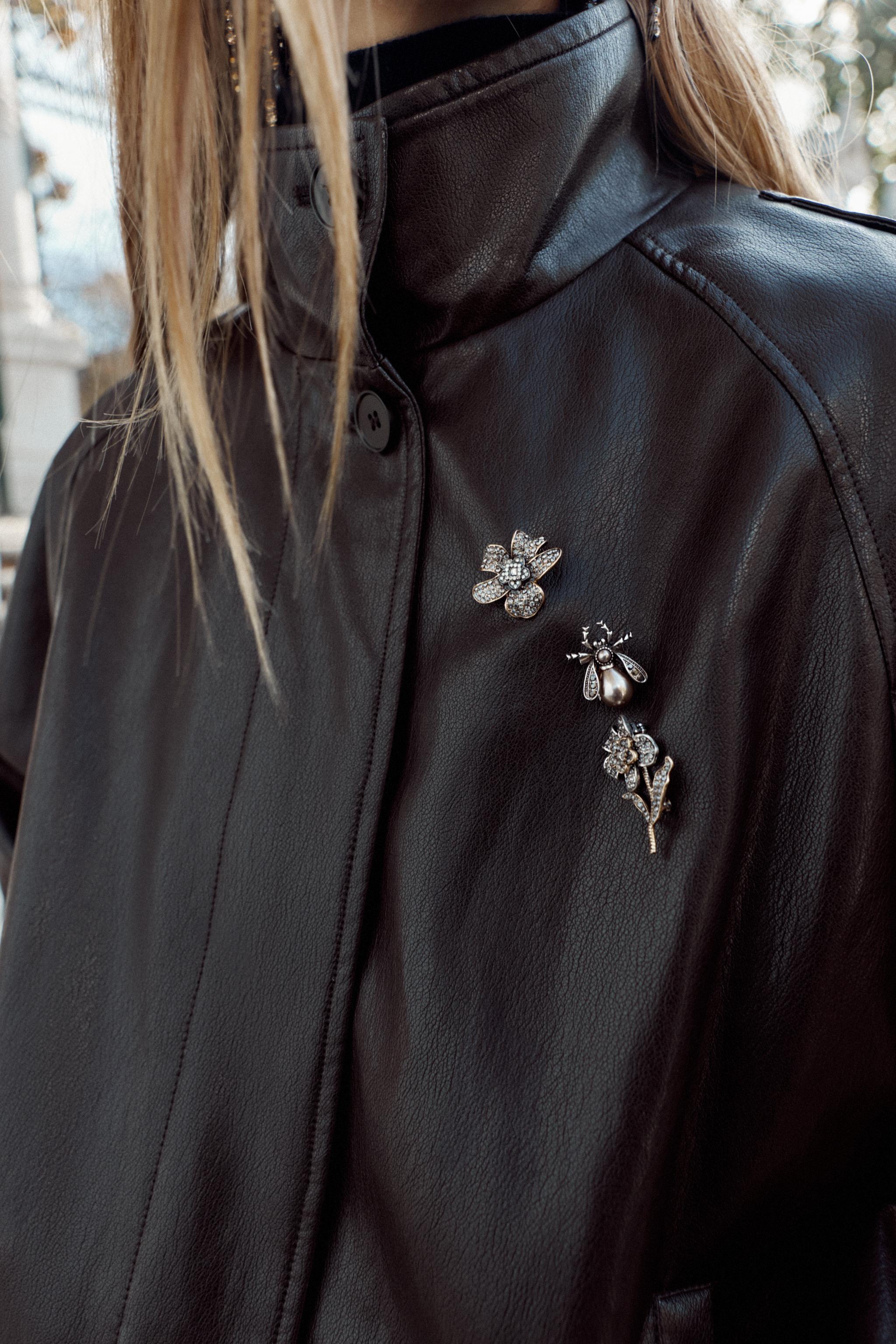 PACK OF 3 SPARKLY FLOWER AND BEE BROOCHES - Gold / Silver | ZARA