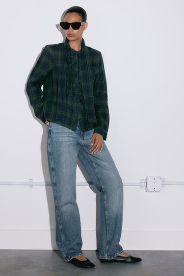 BLUSA ESTAMPADA CUADROS VOLANTES LAZADA ZW COLLECTION - Verdes de Zara