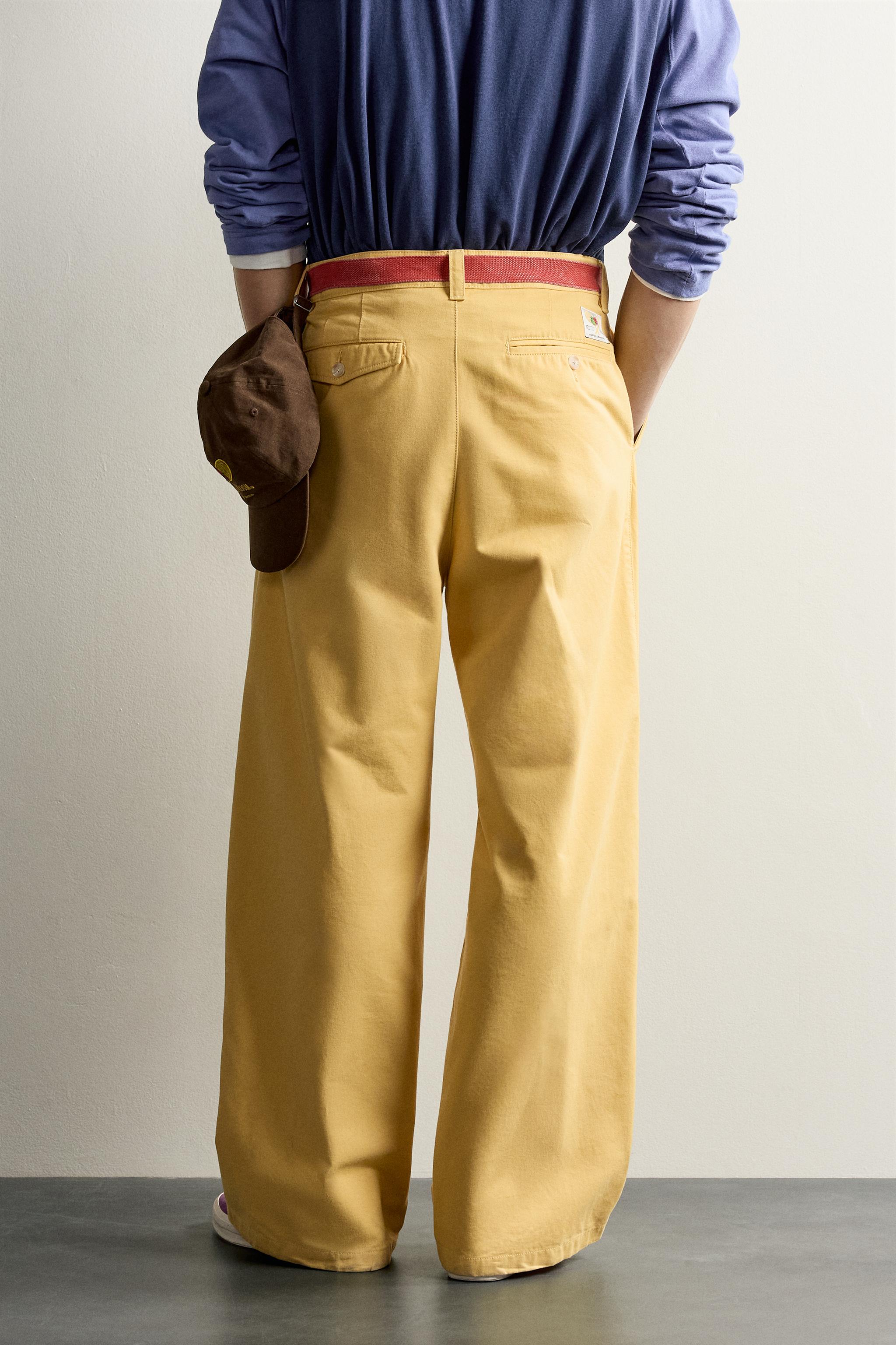 PANTALON CHINO À PLIS FRUIT OF THE LOOM™